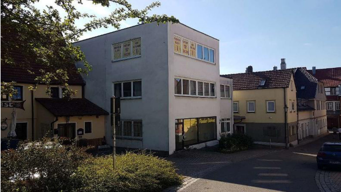 Das ehemalige Geschäftshaus vor dem Umbau
